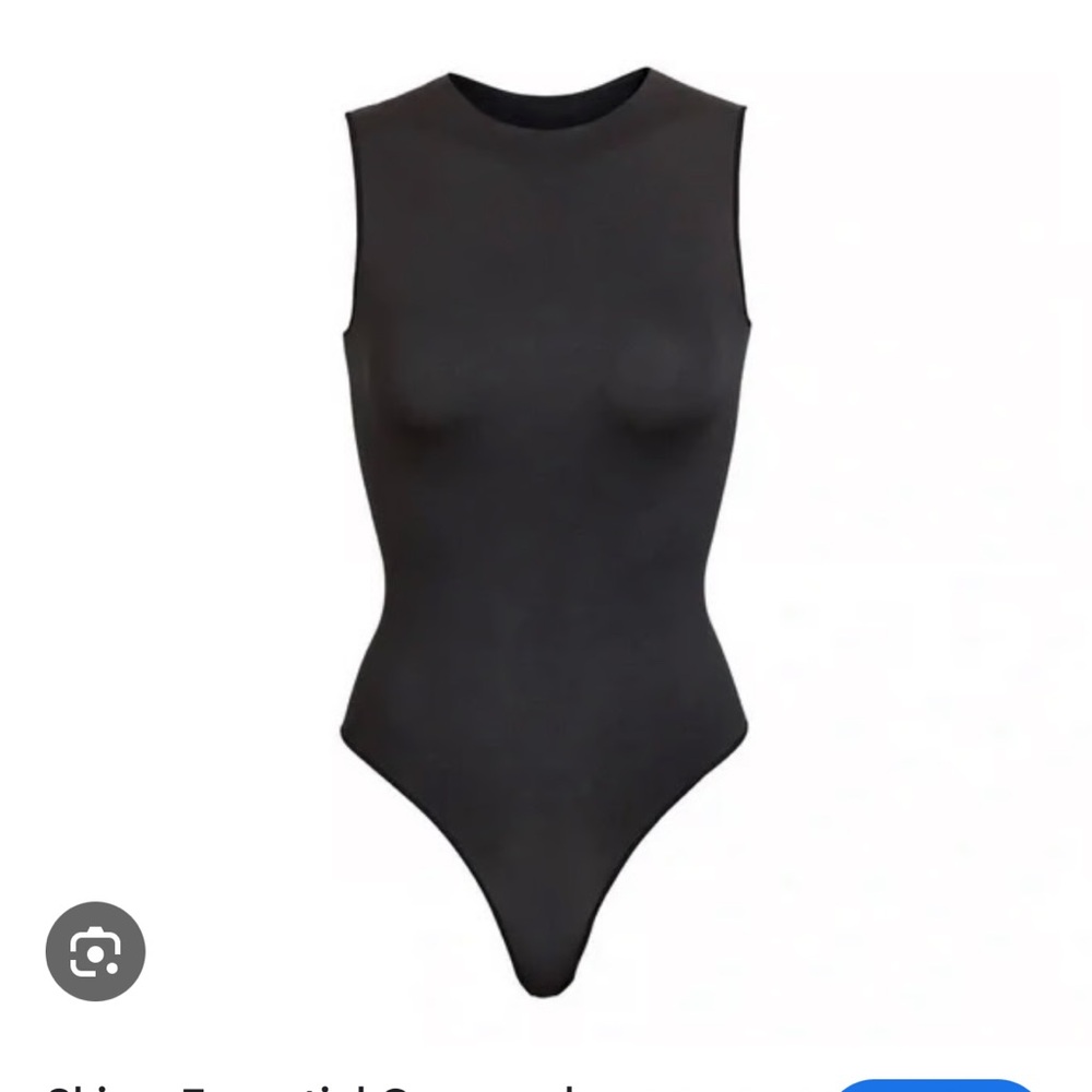 SKIMS ESSENTIAL CREW NECK SLEEVELESS BODYSUIT in CHARCOAL GUNMETAL / ONYX